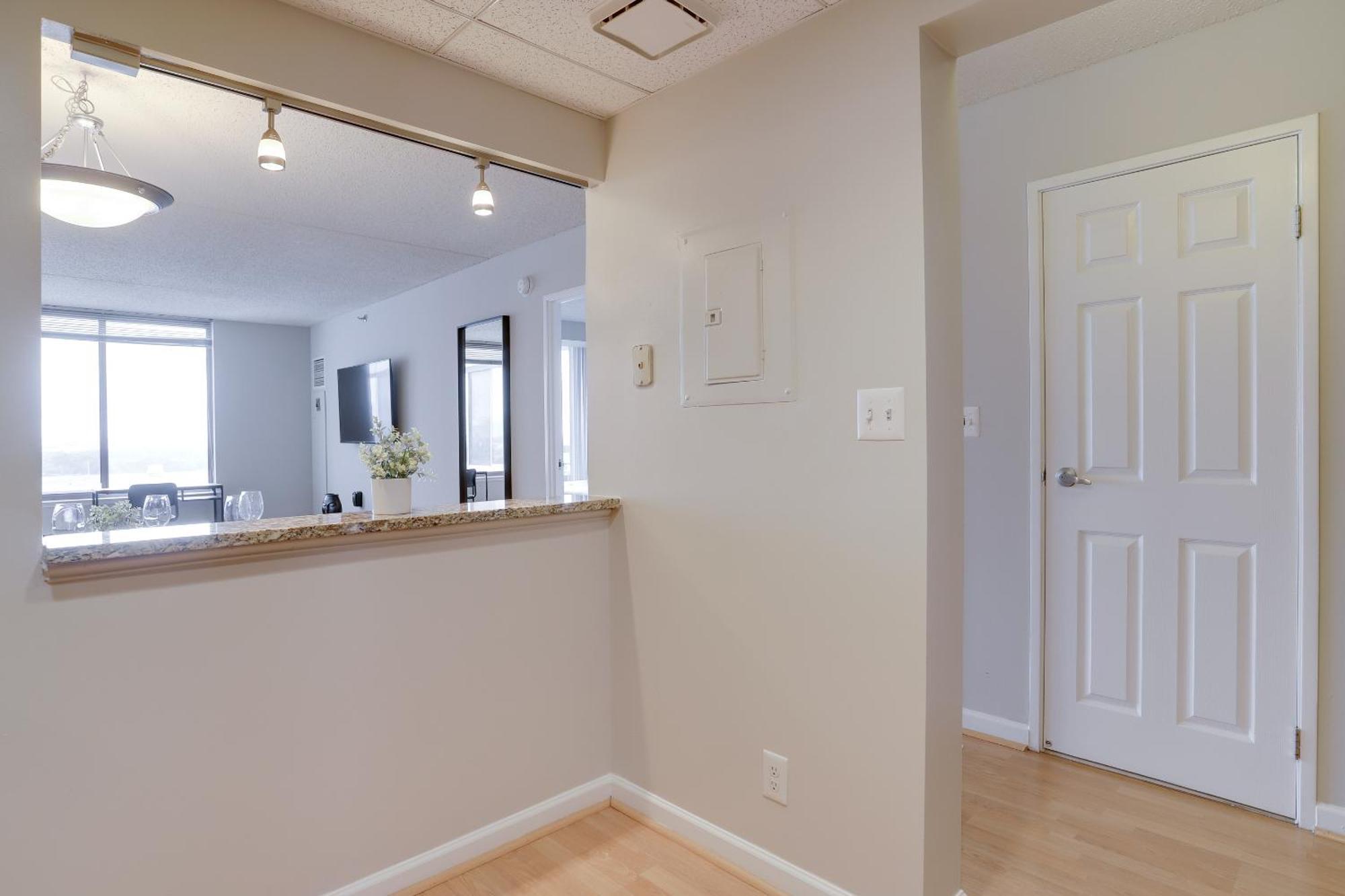 Unique Apartment In A Great Pentagon City Location Арлингтон Экстерьер фото