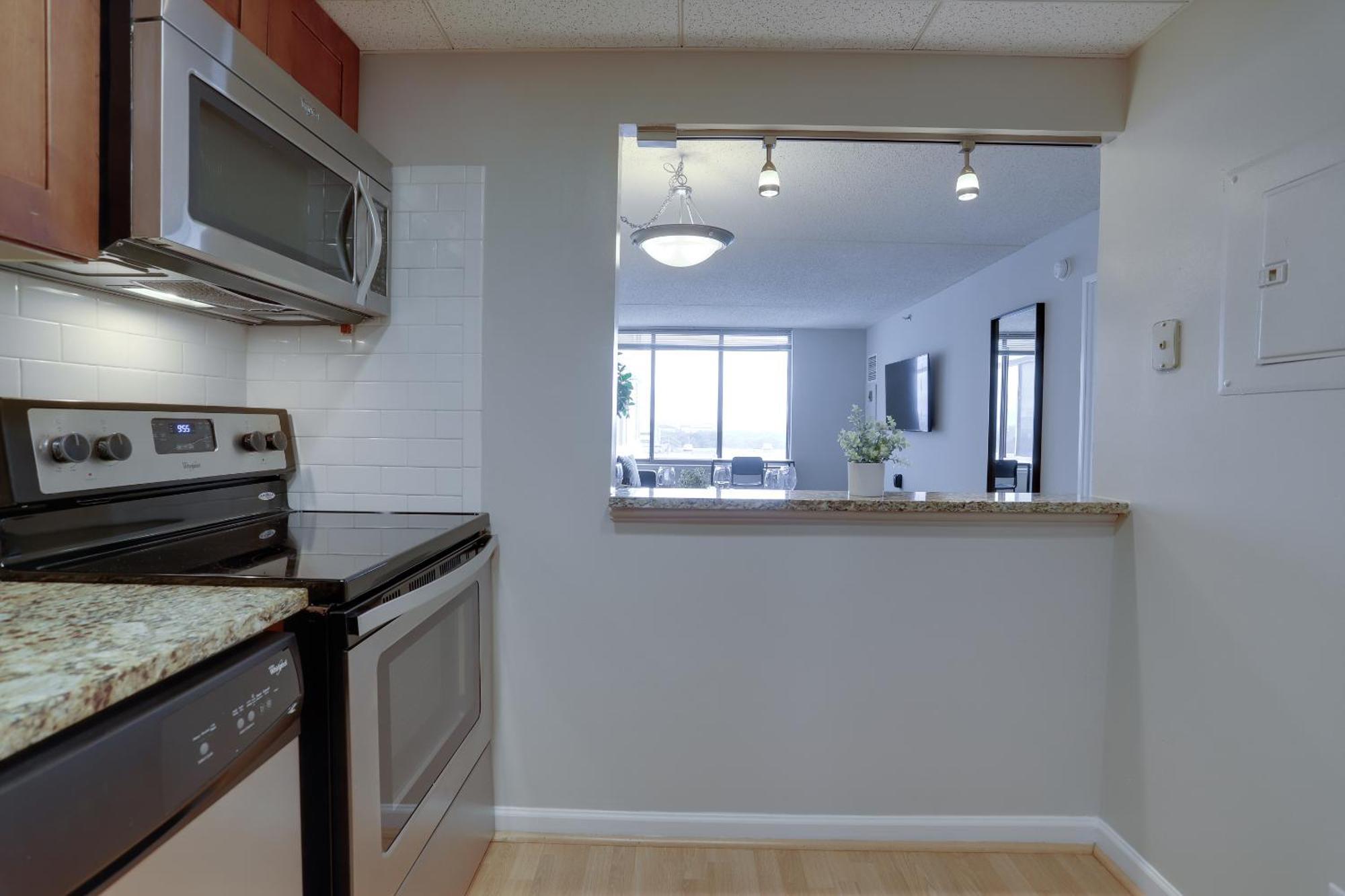 Unique Apartment In A Great Pentagon City Location Арлингтон Экстерьер фото
