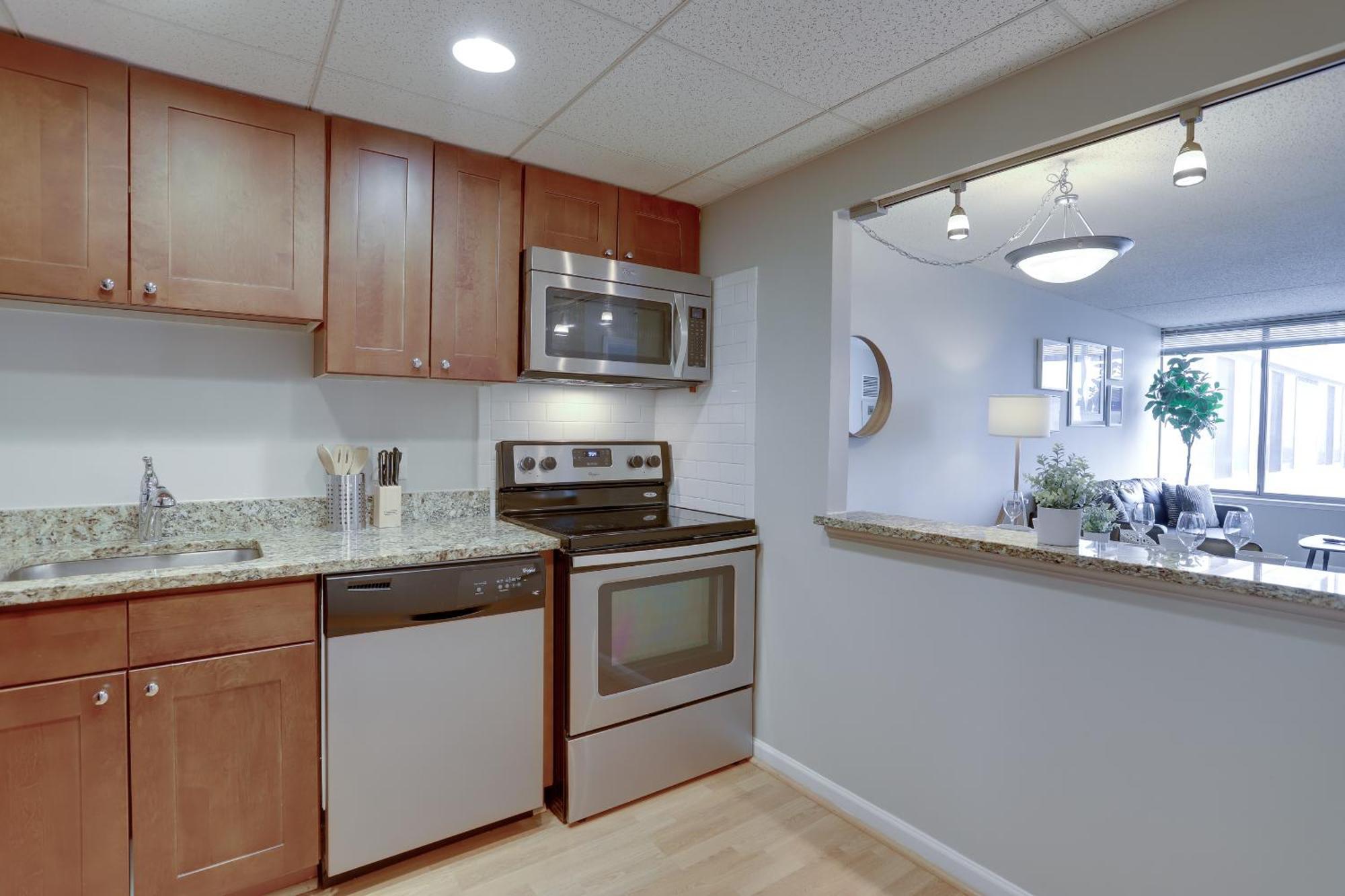 Unique Apartment In A Great Pentagon City Location Арлингтон Экстерьер фото